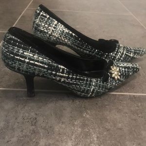 Vintage Style Tweed Heels